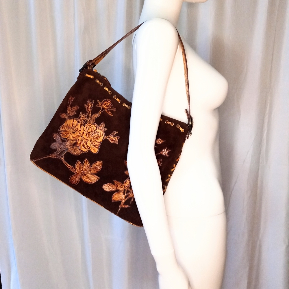 Beautiful Vintage Isabella Fiore suede and leather pocketbook
